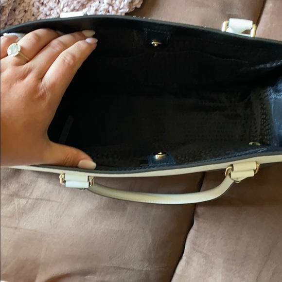 Kate Spade tote - Picture 5 of 10